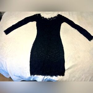 SLIM SHAPING BLACK LACE DRESS